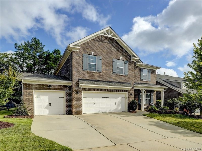 Property image 2 at 373 Village Loop Drive, Rock Hill, SC 29732