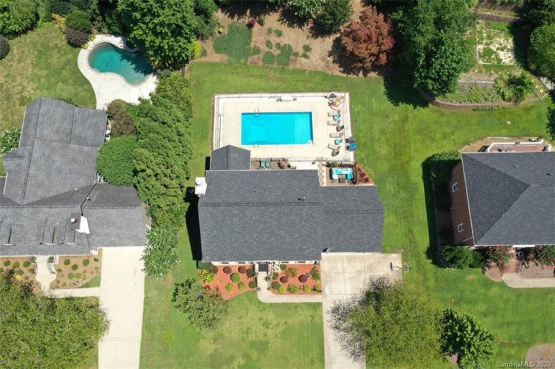 Property image 4 at 168 37th Avenue Place, Hickory, NC 28601