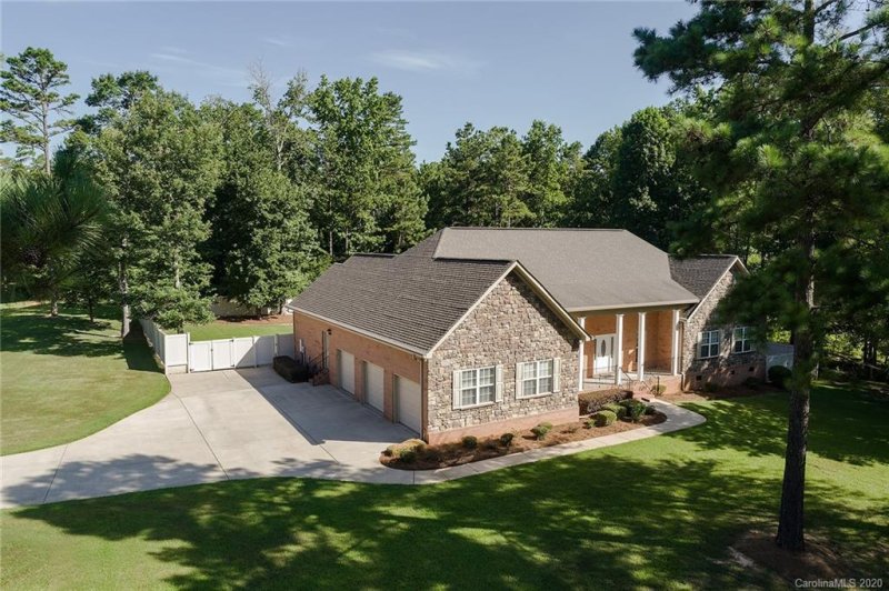 Property image 3 at 7010 Nesbit Road, Waxhaw, NC 28173
