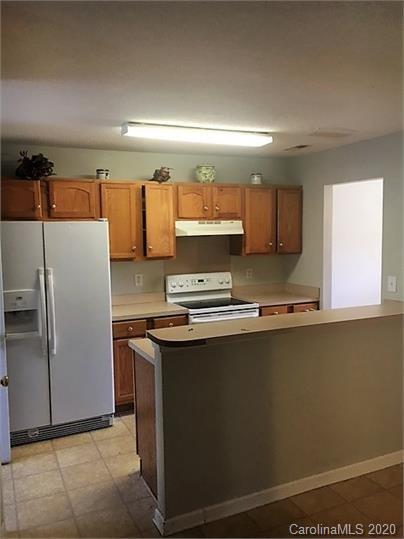 Property image 3 at 2416 Smugglers Court, Charlotte, NC 28216