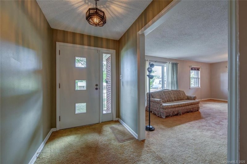 Property image 3 at 1703 Old Hickory Grove Road, Mount Holly, NC 28120