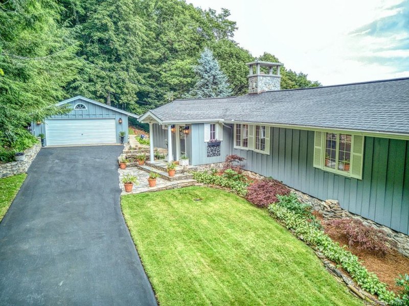 Property image 3 at 127 Eagle View Circle, Waynesville, NC 28786