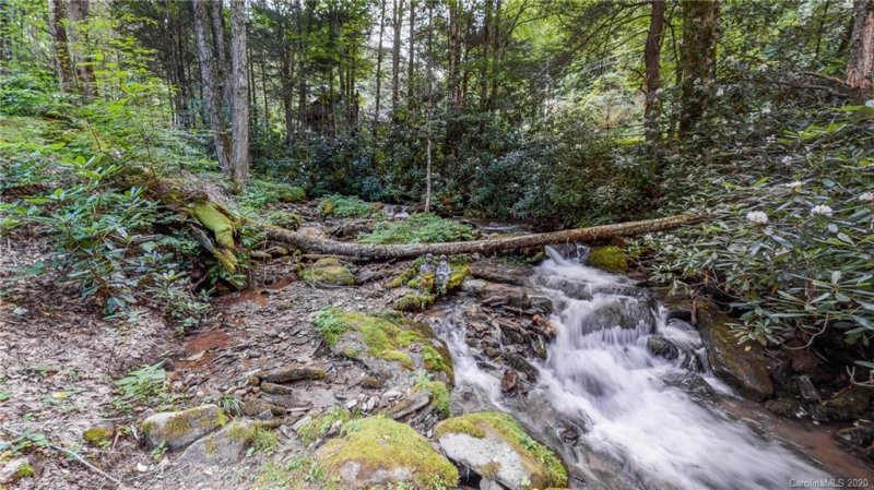 Property image 2 at 168 Jonathan Trail, Maggie Valley, NC 28751