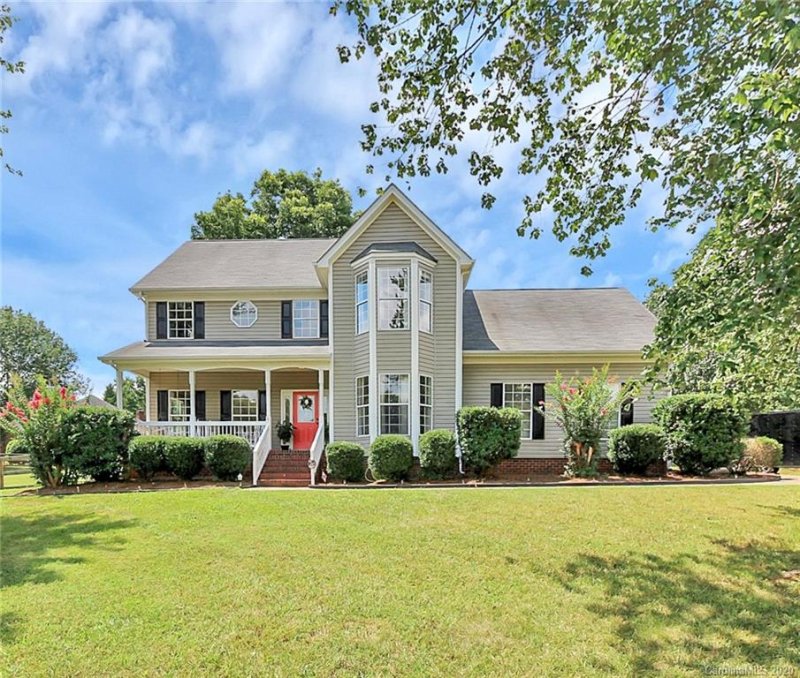 7930 White Cliffs Drive