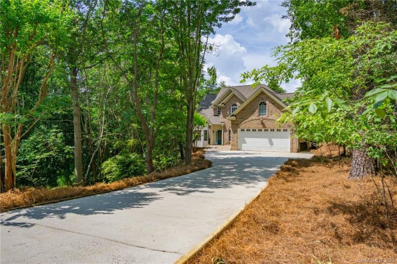 Property image 2 at 11032 Cattail Bluff Drive, Tega Cay, SC 29708