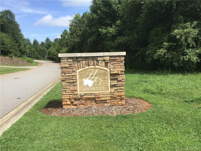 Property image 3 at 209 Henrys Glen Drive, Morganton, NC 28655