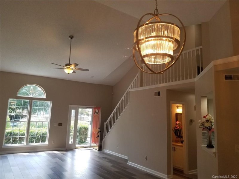 Property image 3 at 4810 Pennant Place, Charlotte, NC 28212