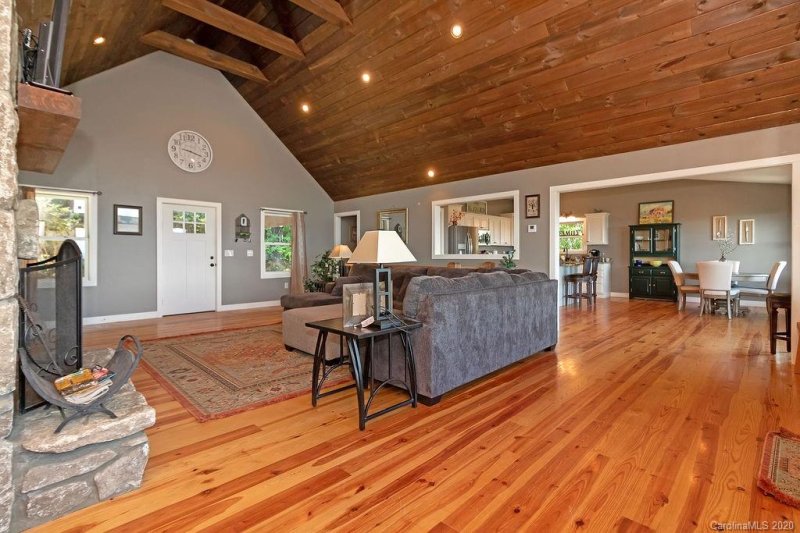 Property image 4 at 370 Ben Nevis Road, Brevard, NC 28712