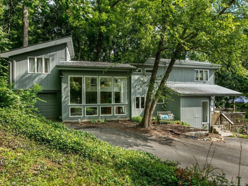 270 Old Weaverville Road