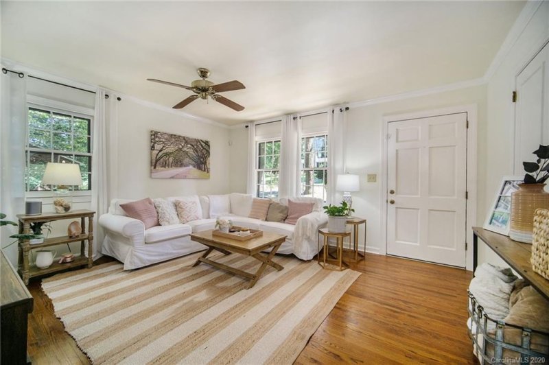 Property image 5 at 5701 Charing Place, Charlotte, NC 28211