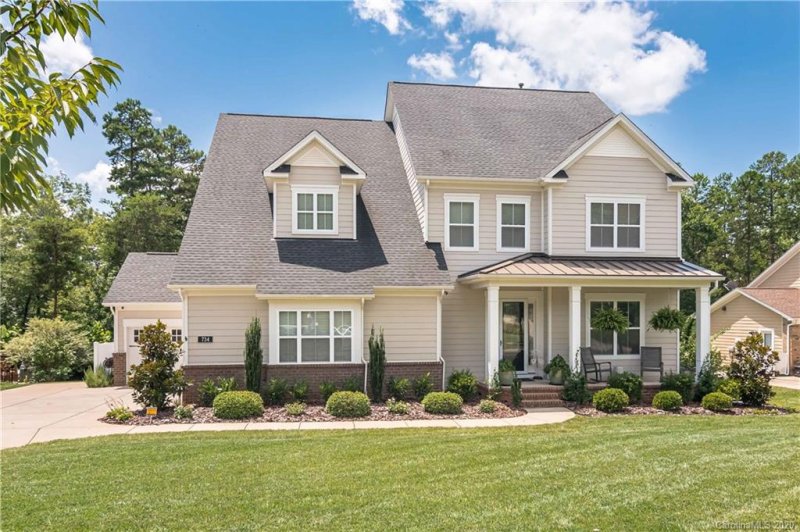 Property image 2 at 734 Pela Vista Court, Fort Mill, SC 29715