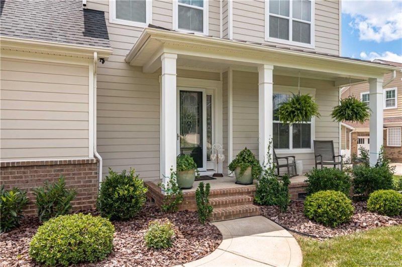 Property image 4 at 734 Pela Vista Court, Fort Mill, SC 29715