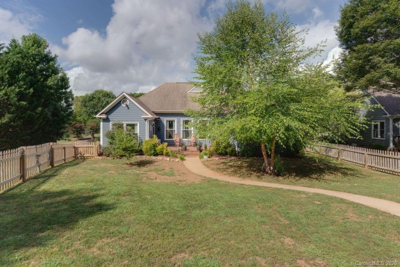 Property image 2 at 12523 Willow Grove Way, Huntersville, NC 28078