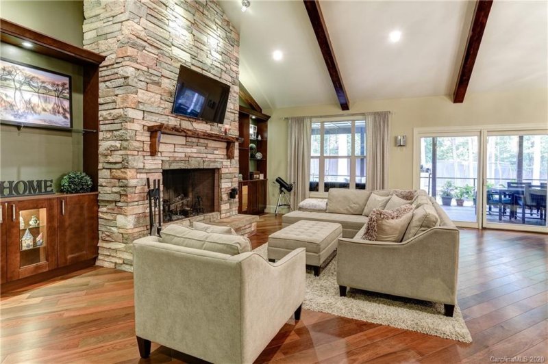 Property image 4 at 88 Ledgestone Drive, Fairview, NC 28730