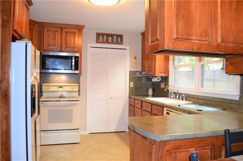 Property image 2 at 513 Bost Road, Morganton, NC 28655