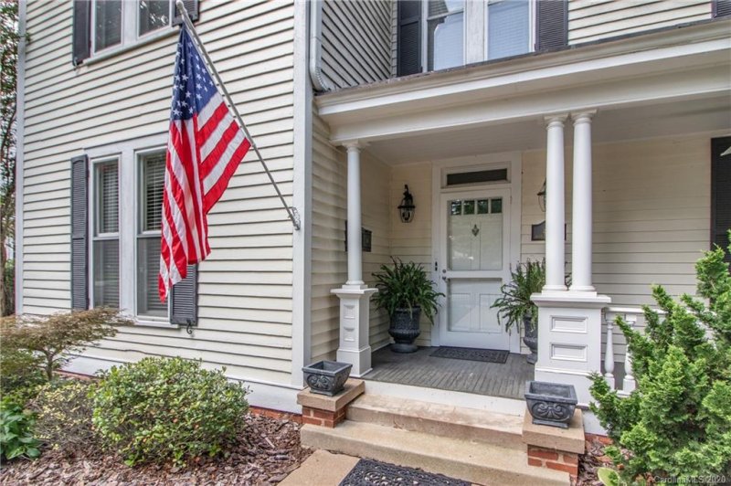 Property image 3 at 422 W End Avenue, Statesville, NC 28677