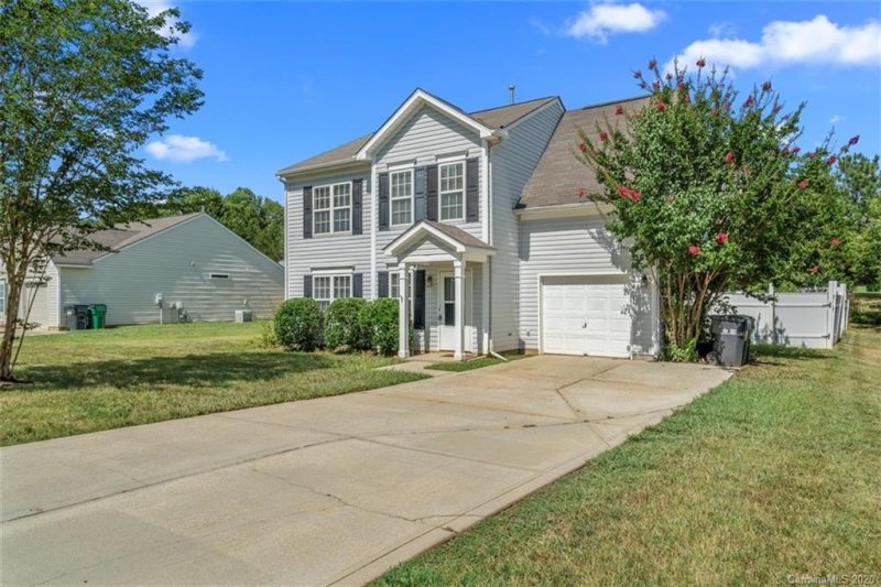 4706 Sahalee Lane