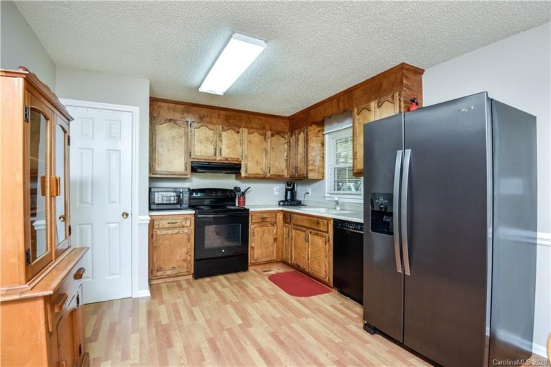 Property image 3 at 107 Terrace Drive, Bessemer City, NC 28016