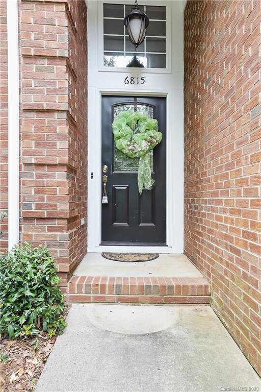 Property image 2 at 6815 Oldecastle Court, Charlotte, NC 28277