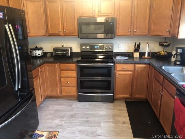 Property image 3 at 106 S River Glen Drive, Morganton, NC 28655