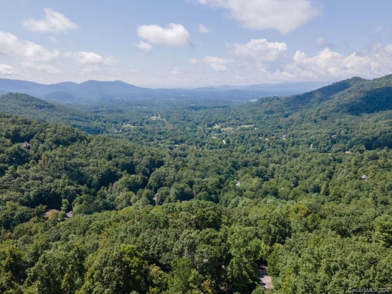 Property image 3 at 617 Upper Sondley Drive, Asheville, NC 28805