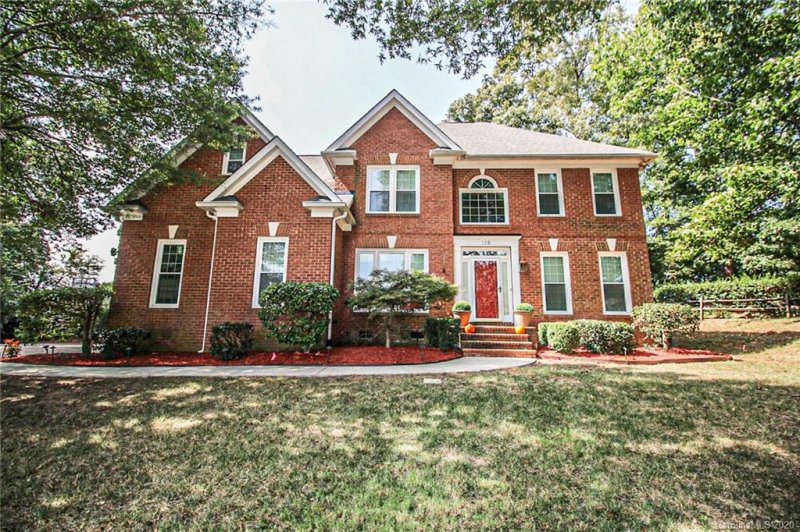 Property image 2 at 115 Fairwind Court, Fort Mill, SC 29708
