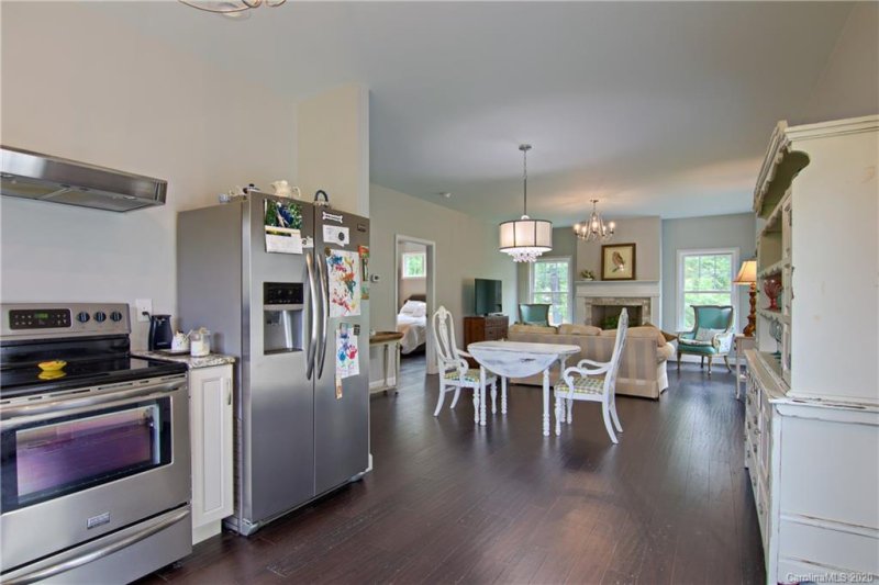 Property image 5 at 12 Dunleer Lane, Hendersonville, NC 28791