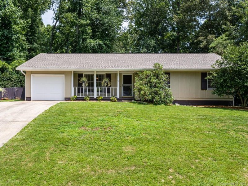 Property image 2 at 19 Glen Meadows Road, Arden, NC 28704