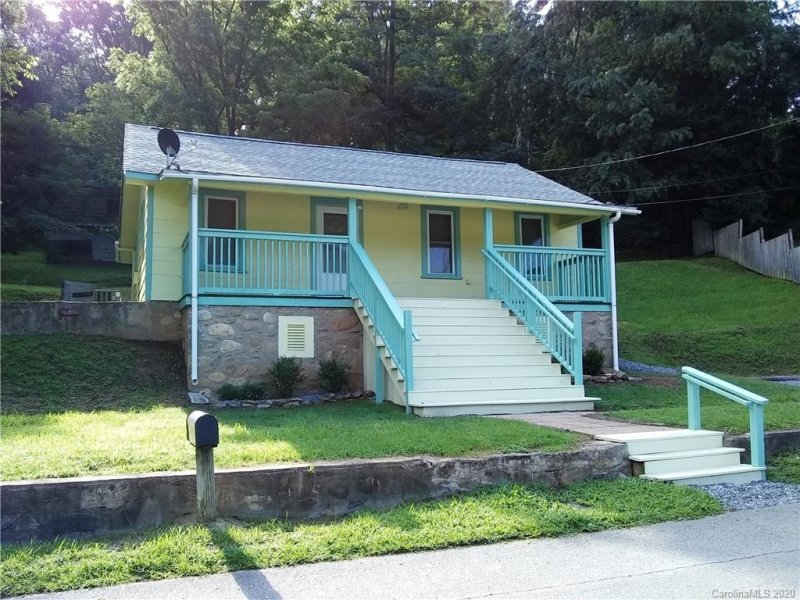 Property image 3 at 139 Hill Street, Waynesville, NC 28786