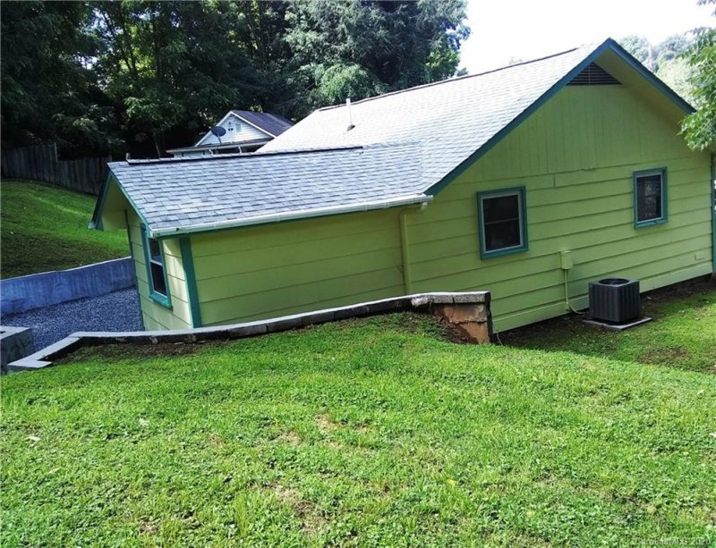 Property image 5 at 139 Hill Street, Waynesville, NC 28786