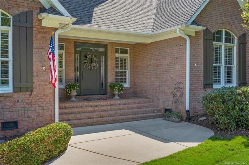 Property image 2 at 305 Caledonia Way, Waxhaw, NC 28173