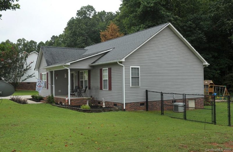 Property image 3 at 1109 Beagle Run, Salisbury, NC 28146