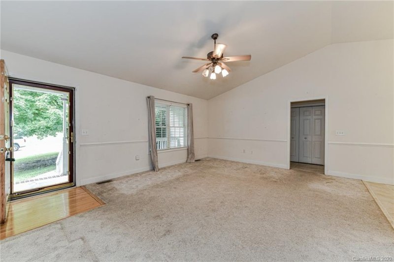 Property image 4 at 613 Beavers Cove Lane, Concord, NC 28027