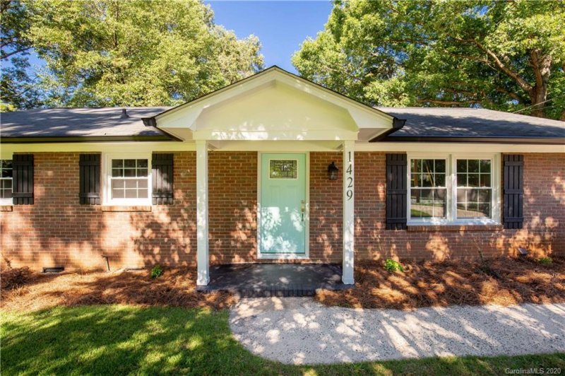 1429 Anderson Street