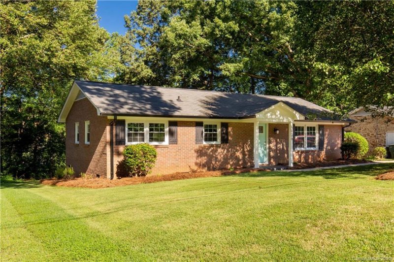 Property image 3 at 1429 Anderson Street, Gastonia, NC 28054