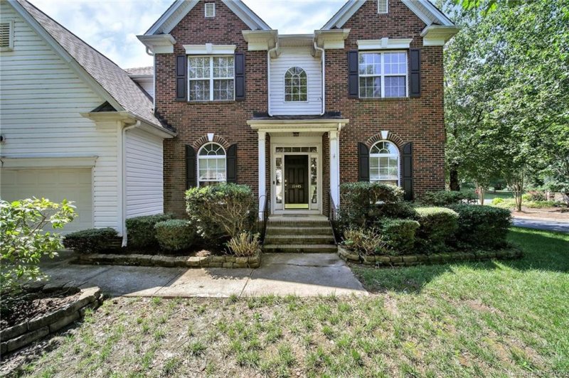 Property image 3 at 11445 Mcginns Trace Court, Charlotte, NC 28277