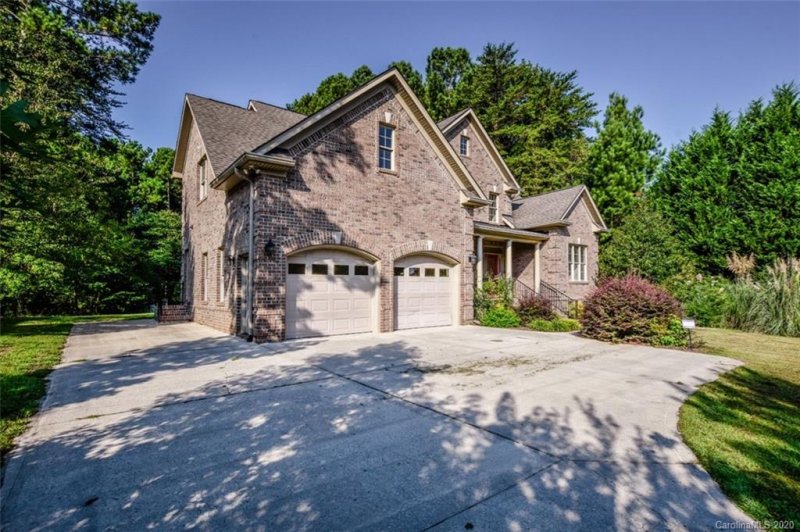 Property image 3 at 231 Marietta Road, Mooresville, NC 28117