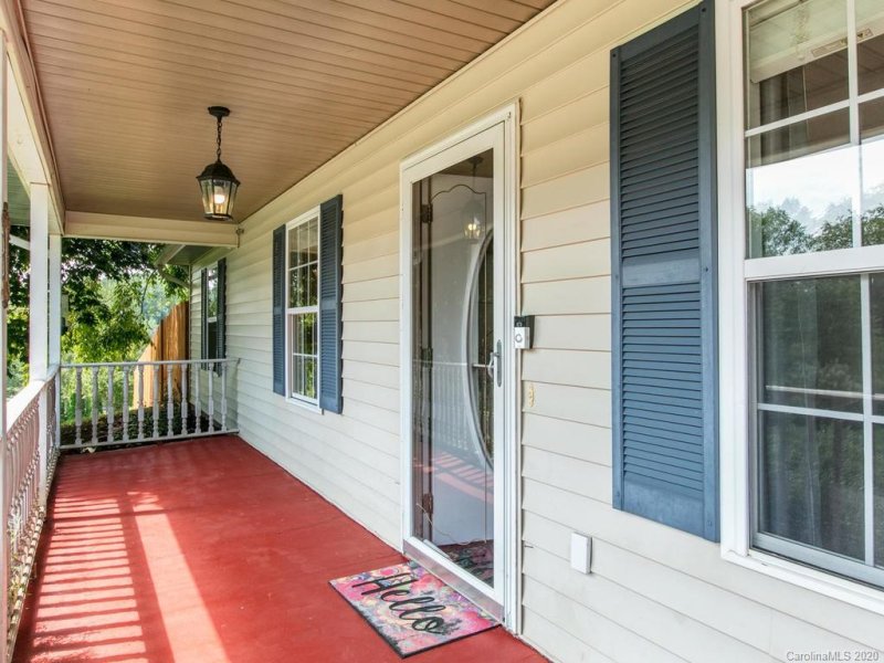 Property image 3 at 12 Sydney Lane, Asheville, NC 28806