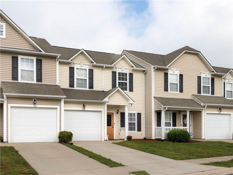 552 Calen Lane