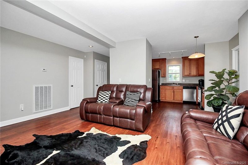 Property image 3 at 2014 Lasalle Street, Charlotte, NC 28216
