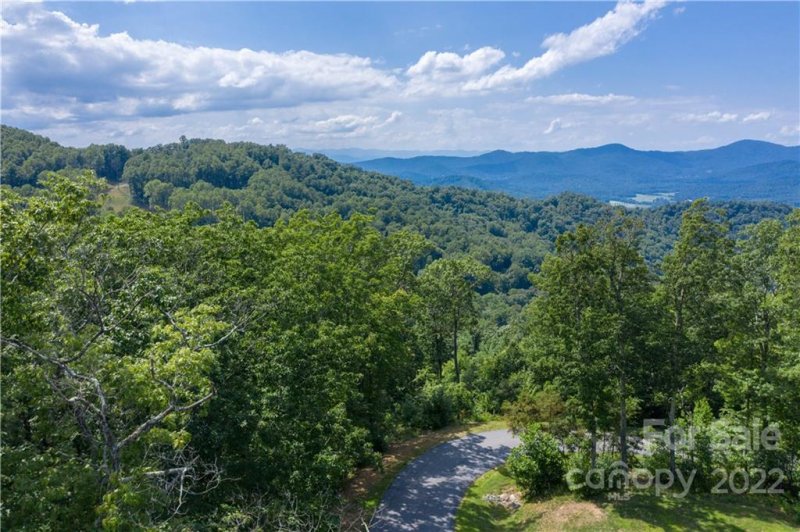 Property image 3 at 342 High Hickory Trail Trail, Swannanoa, NC 28778