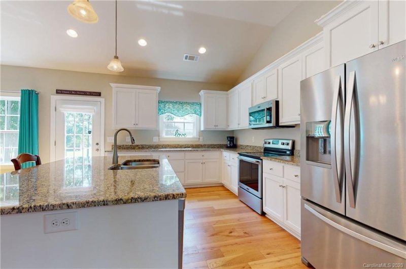 Property image 2 at 5312 Fox Meadow Court, Concord, NC 28025