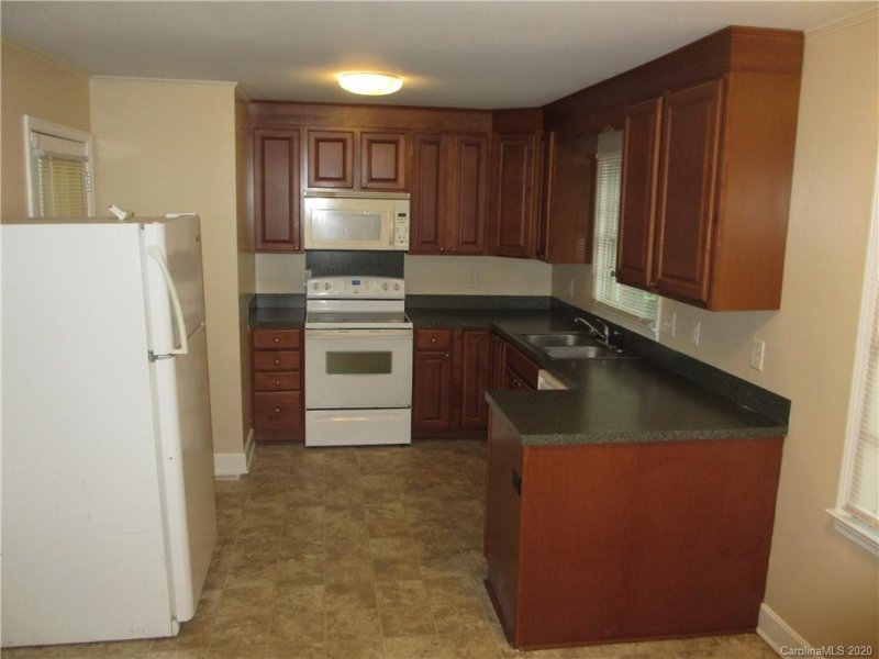 Property image 5 at 5311 Greenbrook Drive, Charlotte, NC 28205