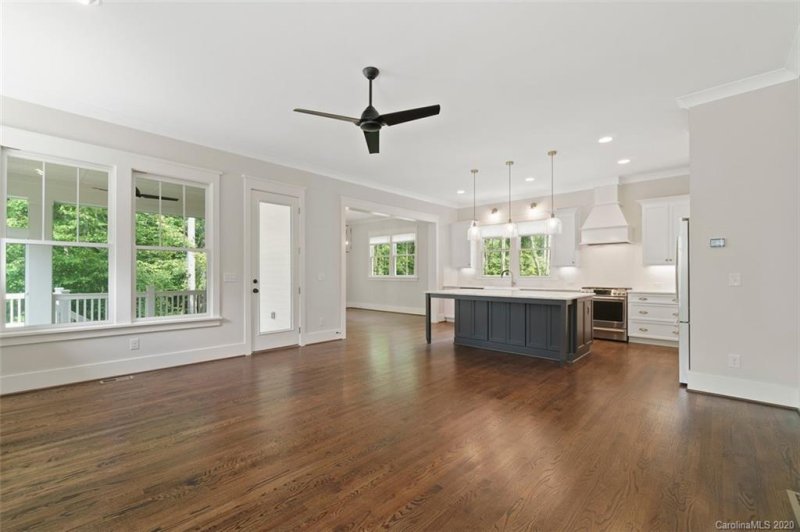 Property image 5 at 808 Patrick Johnston Lane, Davidson, NC 28036