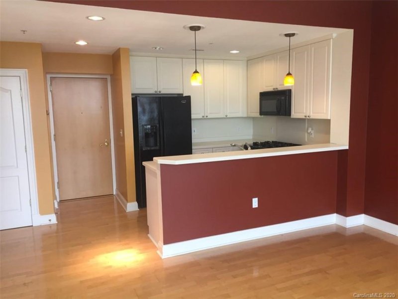 Property image 3 at 315 Arlington Avenue, Charlotte, NC 28203