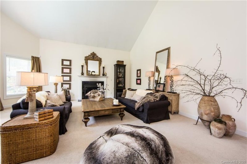 Property image 2 at 10378 Sutherby Drive, Charlotte, NC 28277