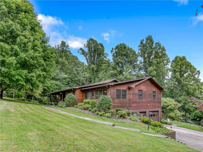 Property image 5 at 17 Exeter Drive, Candler, NC 28715