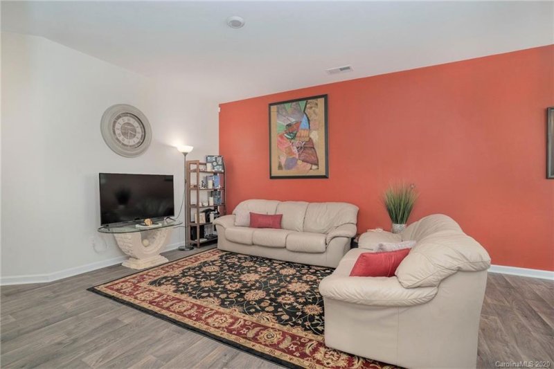 Property image 4 at 6120 Guildford Hill Lane, Charlotte, NC 28215