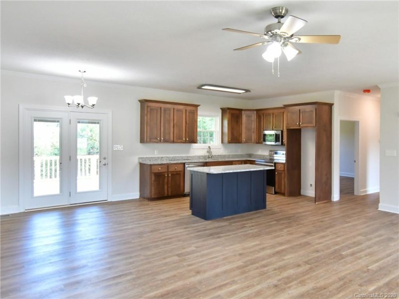 Property image 5 at 125 Stallion Lane, Statesville, NC 28625