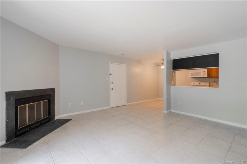 Property image 4 at 9629 Vinca Circle, Charlotte, NC 28213